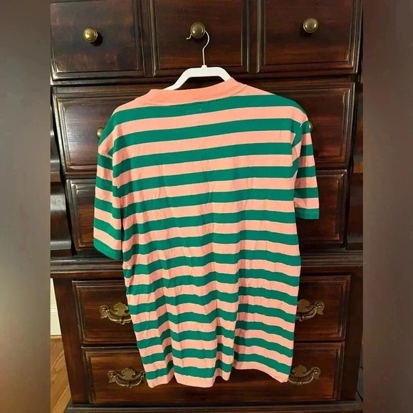 Men’s Size Medium Guess Shirt - Picture 4 of 4